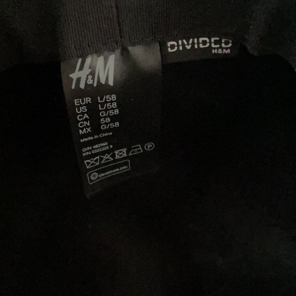 H & M black hat - Picture 3 of 3